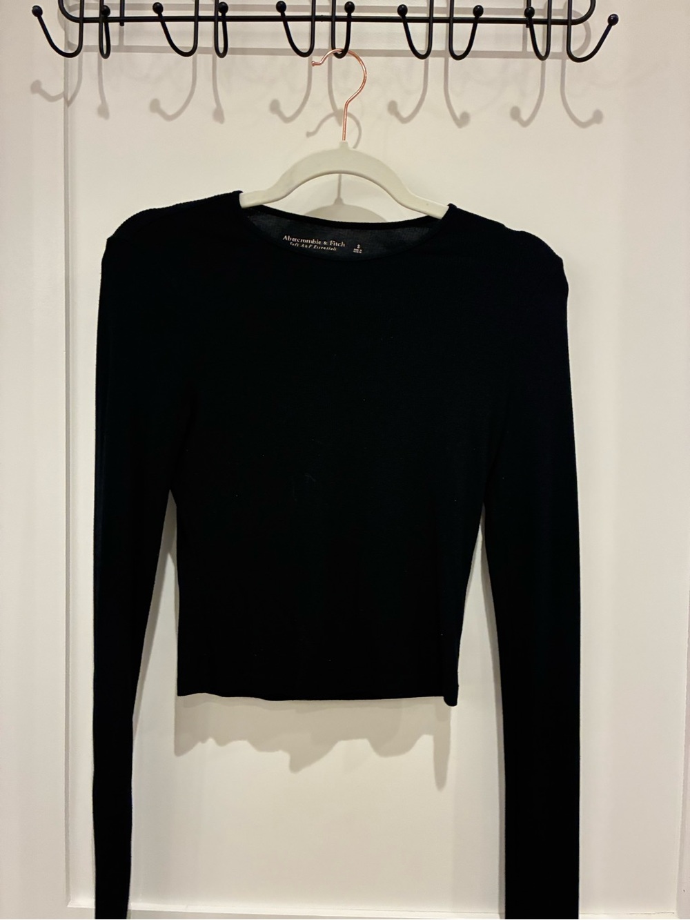Abercrombie & Fitch Black Long-Sleeve Crewneck Top